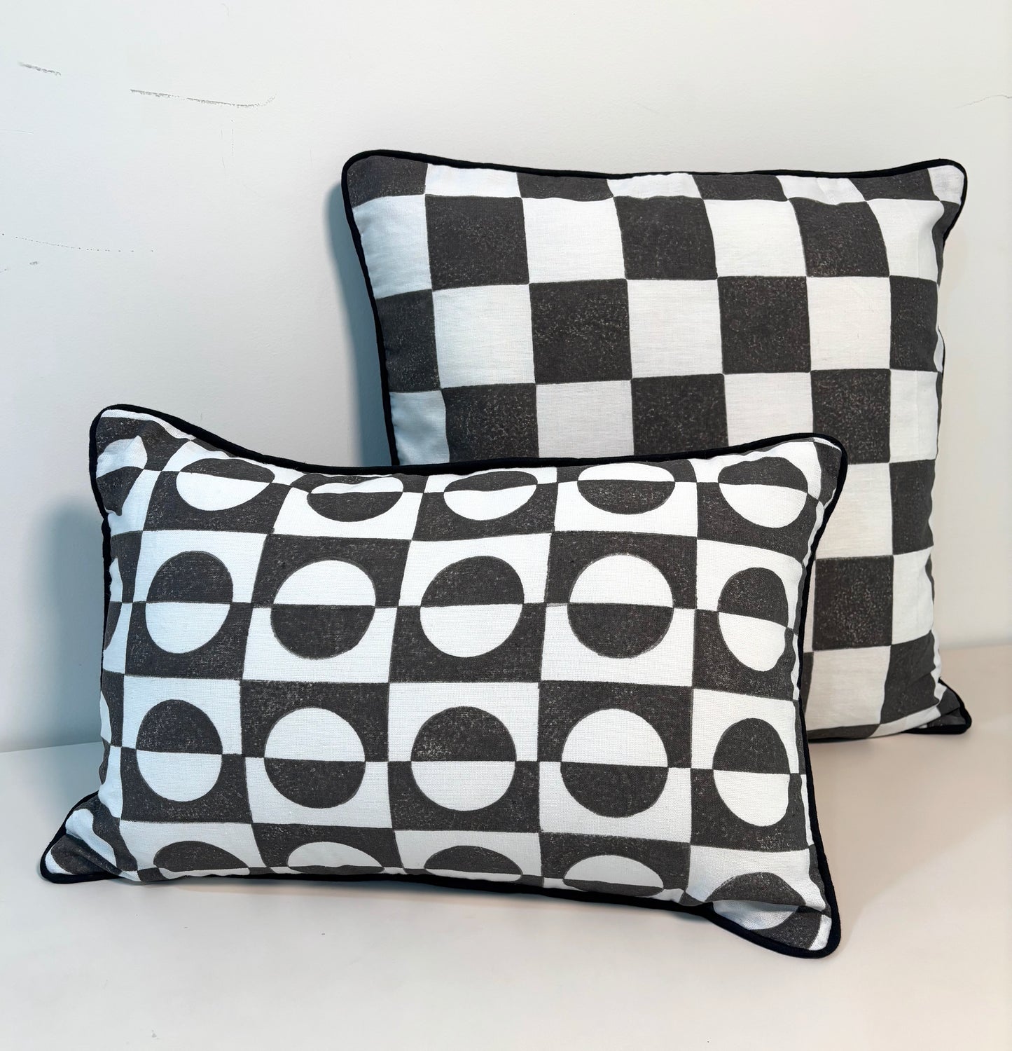 Retro Check Cotton Rectangle Cushion Cover l Black & White