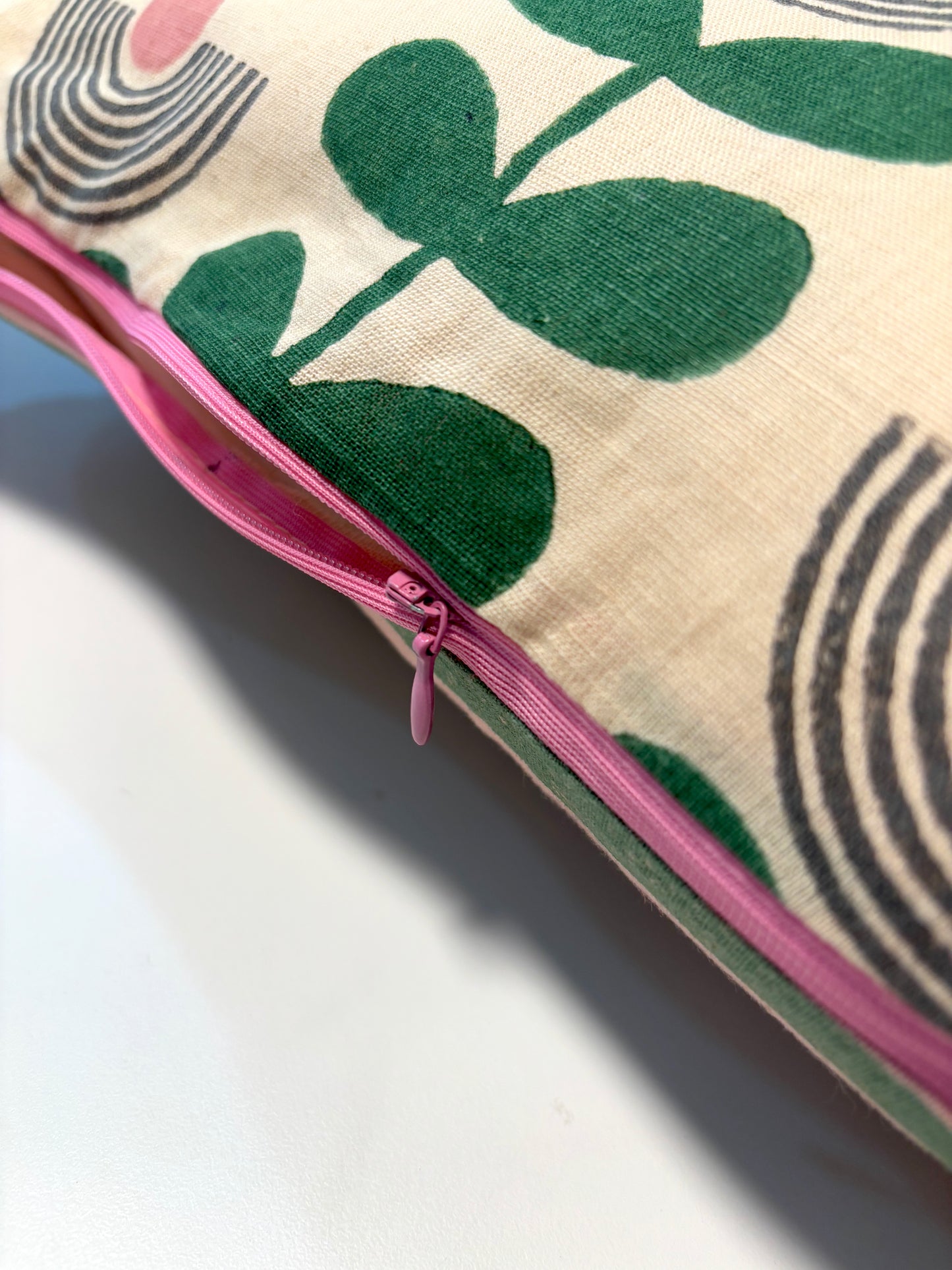 Mid-Modern Reversiable Cotton Cushion Cover l Beige & Green