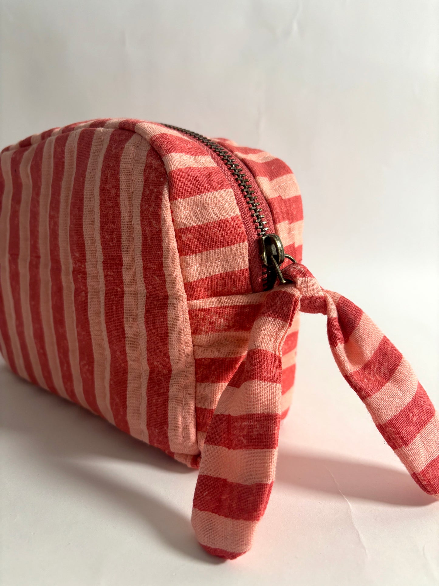 Sustainable Quilted Cotton Travel Organiser l Classic Pouch l Pink & Red Stripes