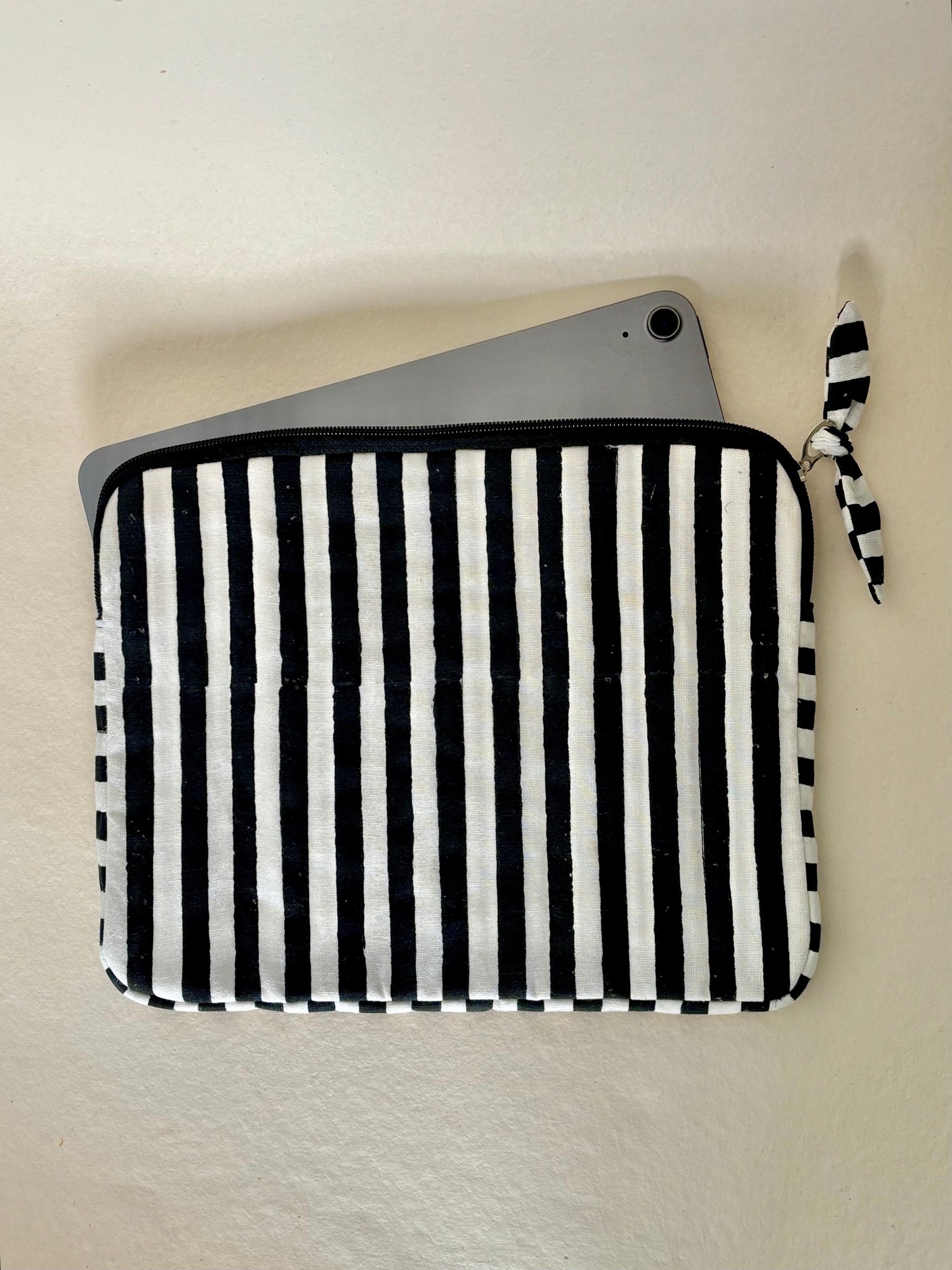 iPad Sleeves & Large Zip Pouches