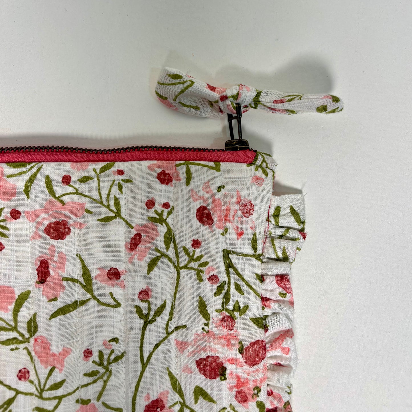 Sustainable Quilted Cotton Travel Pouch l Spring Bloom Flat Frill Organizer