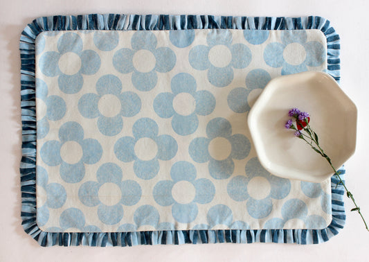 Retro Flower Frill Placemat | Set of two