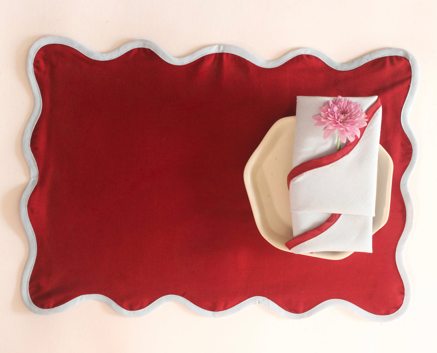 Red-Blue Wavy Placemat & Red-Blue Wavy Napkin | Set of two