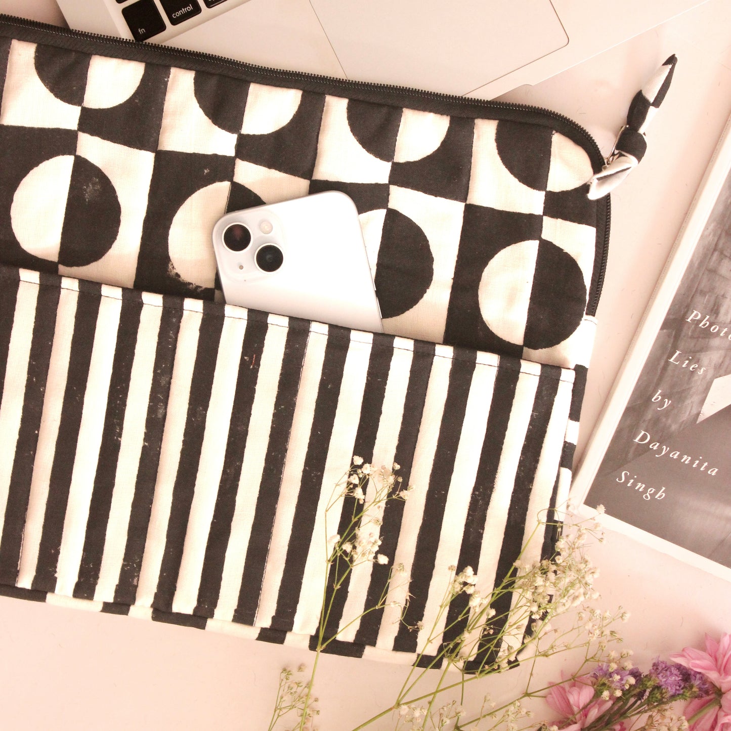 Laptop Sleeve - Black & White Geometric