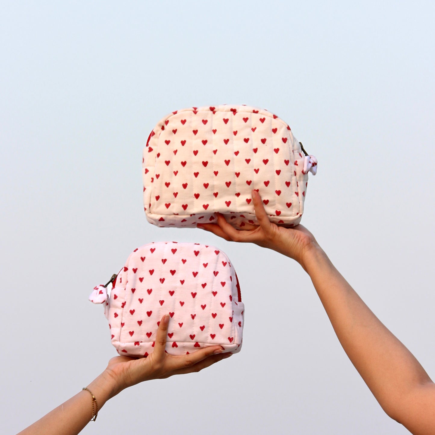 Quilted Cotton Travel Pouch l Classic Organizer Set l Red Hearts on White