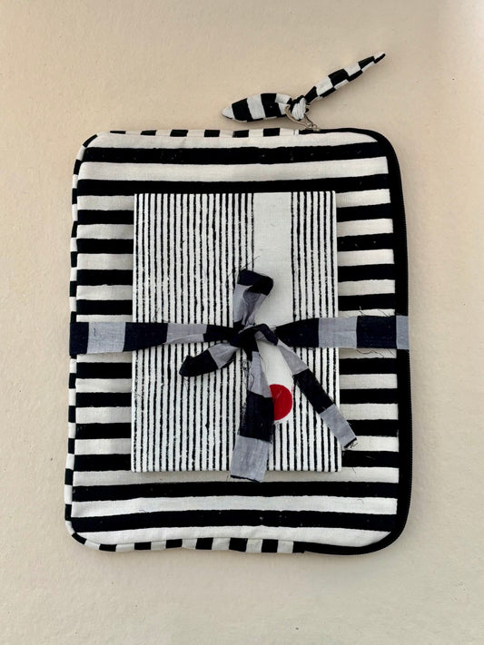 Gift Bundle for Him- Pouch / ipad sleeve + diary set (Black & White)