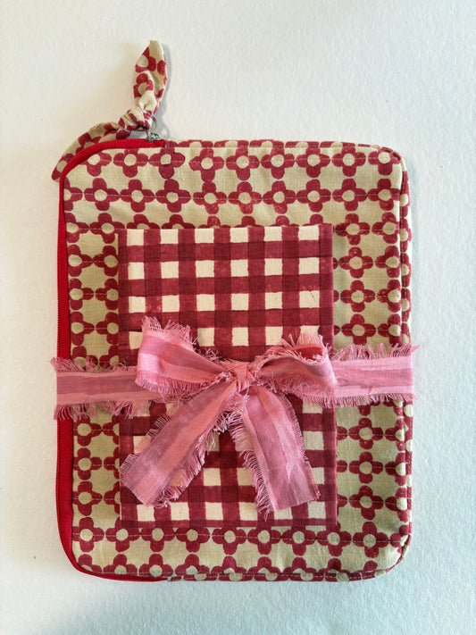 POUCH / iPAD SLEEVE + DIARY SET (RED)